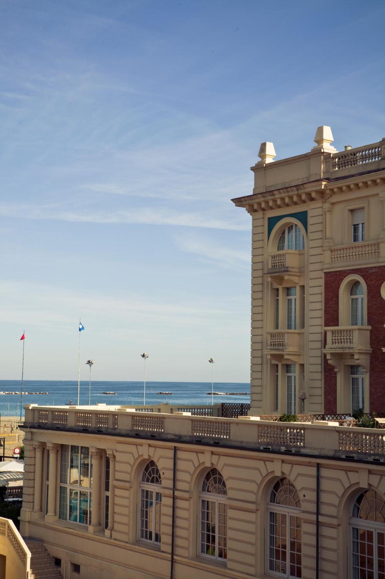 Grand Hotel Cesenatico Exterior photo